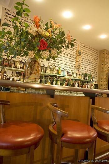 Chateau De Lignan Narbonne Restaurant photo